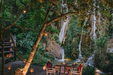 استراحتگاه Avana Retreat