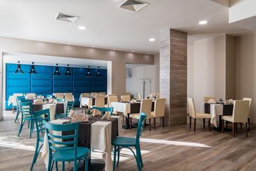 Azalia Beach Hotel Balneo & Spa