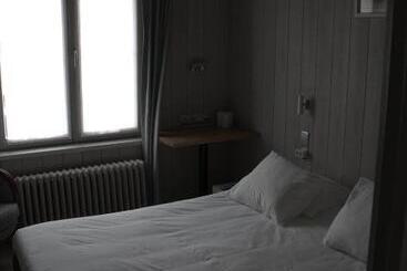 تختخواب و صبحانه A Casa Radici