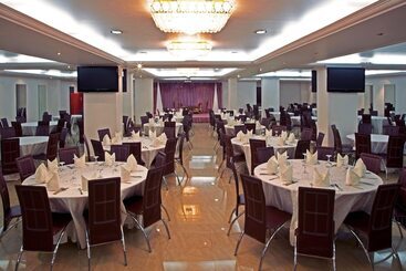 Delmon Hotel Apartments