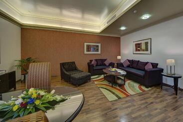 Al Khoory Hotel Apartments Al Barsha
