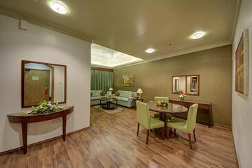 Al Khoory Hotel Apartments Al Barsha