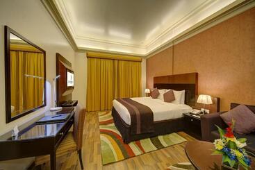 Al Khoory Hotel Apartments Al Barsha