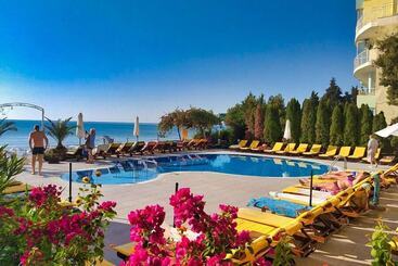 هتل Aphrodite Beach