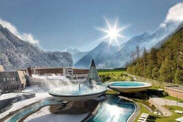 Aqua Dome 4 Sterne Superior Hotel & Tirol Therme Längenfeld