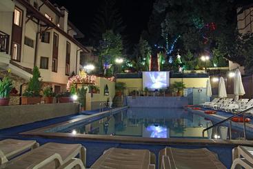 هتل Aquilon Residence&spa