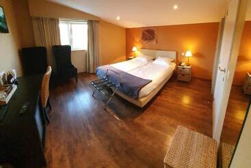 هتل B&b De Edelsteen