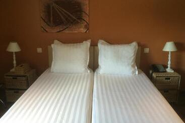 هتل B&b De Edelsteen
