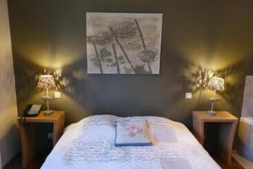 هتل B&b De Edelsteen
