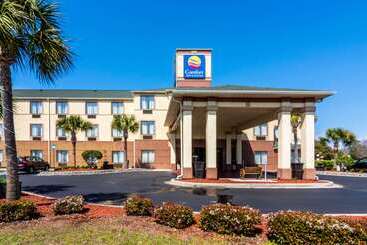 هتل Comfort Inn & Suites Panama City North