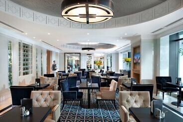 هتل Crown Towers Melbourne