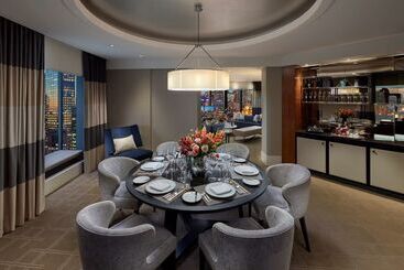 هتل Crown Towers Melbourne