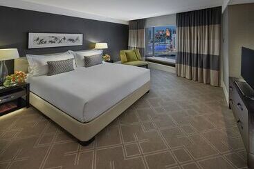 هتل Crown Towers Melbourne