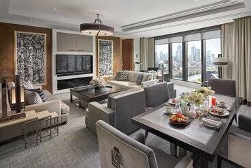 هتل Crown Towers Melbourne