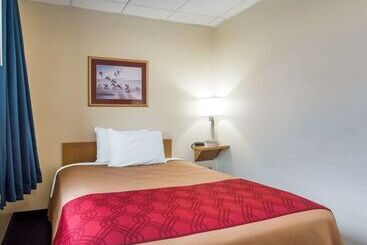 هتل Econo Lodge