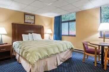 هتل Econo Lodge