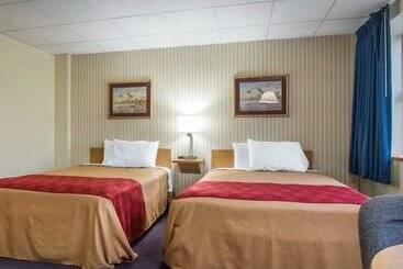 هتل Econo Lodge