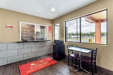 هتل Econo Lodge Nashville North   Opryland
