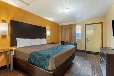 هتل Econo Lodge Nashville North   Opryland