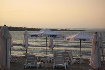 酒店 Laguna Beach Resort & Spa