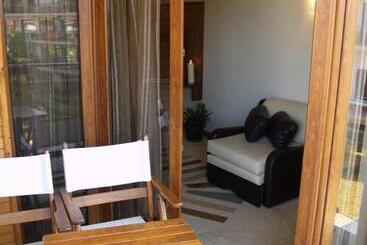 酒店 Laguna Beach Resort & Spa