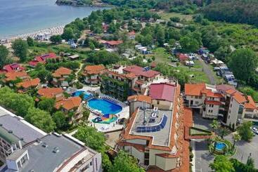 酒店 Laguna Beach Resort & Spa