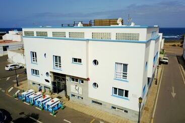 هتل Cotillo House