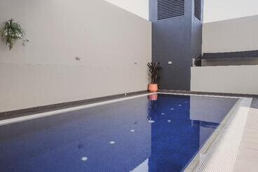 هتل Mercure Centro Port Macquarie