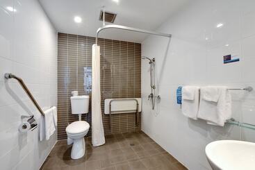 هتل Mercure Centro Port Macquarie