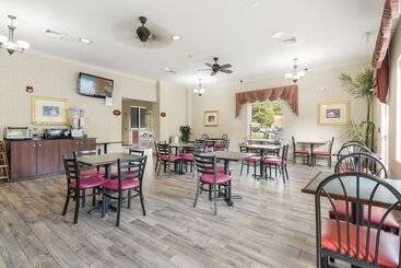 هتل Sleep Inn & Suites