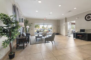 هتل Sleep Inn & Suites