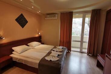هتل Paris Relax Zone