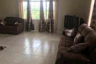 هتل Retreat Guest House