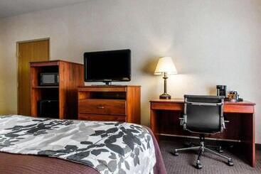 هتل Sleep Inn & Suites