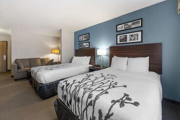 هتل Sleep Inn & Suites Hays I70