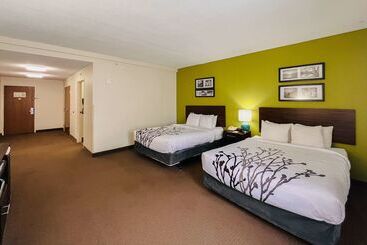 هتل Clarion Pointe Lakeland I 4
