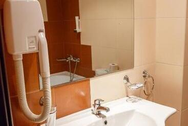 هتل Sunrise Park Complex   Free Wellness