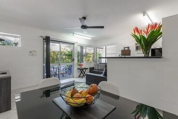 Lychee Tree Holiday Apartments