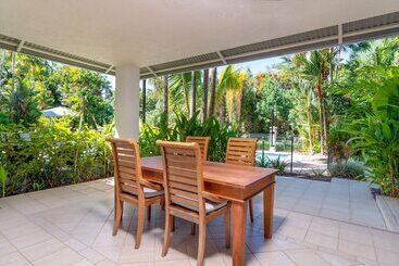 Mandalay Luxury Beachfront Apartments