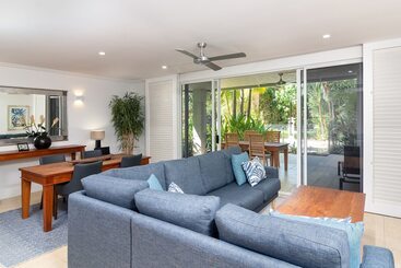 Mandalay Luxury Beachfront Apartments