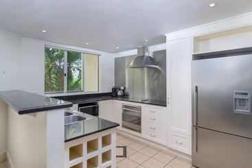 Mandalay Luxury Beachfront Apartments