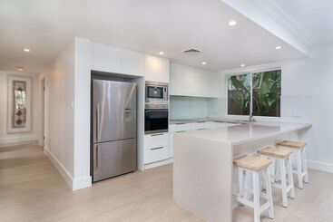 Mandalay Luxury Beachfront Apartments