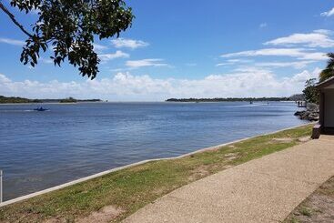 Noosa Place Resort