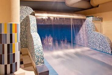 استراحتگاه Apartment Tourist Complex & Spa Astera Bansko
