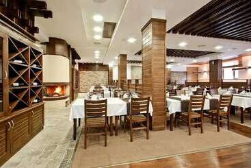 استراحتگاه Apartment Tourist Complex & Spa Astera Bansko