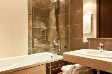 استراحتگاه Apartment Tourist Complex & Spa Astera Bansko