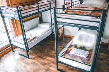 Hideout Tignes   Hostel