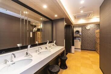 Apa Hotel Osaka Temmabashi Ekimae