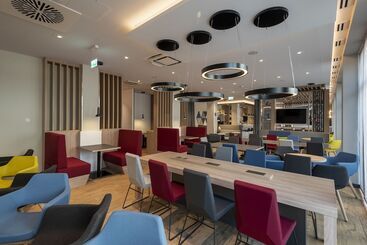 هتل Holiday Inn Express   Offenbach, An Ihg