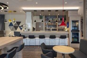 هتل Holiday Inn Express   Offenbach, An Ihg